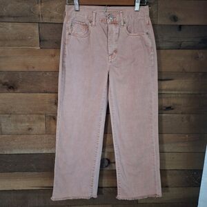 American Eagle Wide leg Crop Jeans in Blush Pink SZ 0